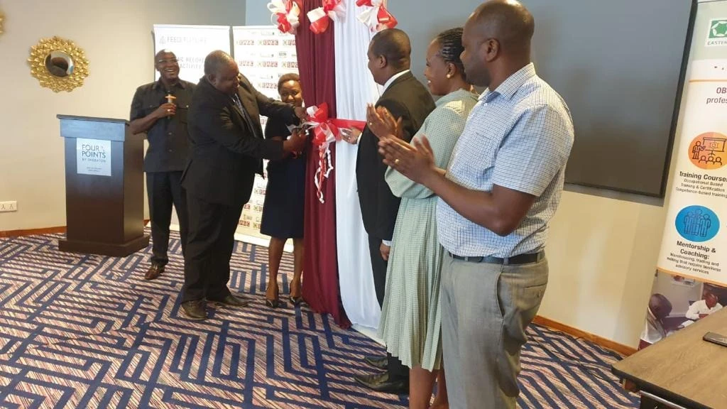 Gungu Mibavu, Ministry of Agriculture's Acting Director of Marketing and Food Security, led the ribbon-cutting ceremony to launch a three-year staple food value chain trade project. 