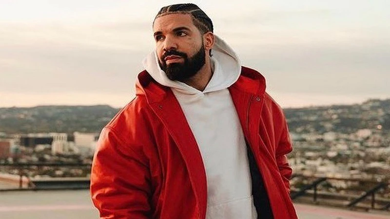 mwanamuziki maarufu wa hip hop nchini Marekani, Drake.