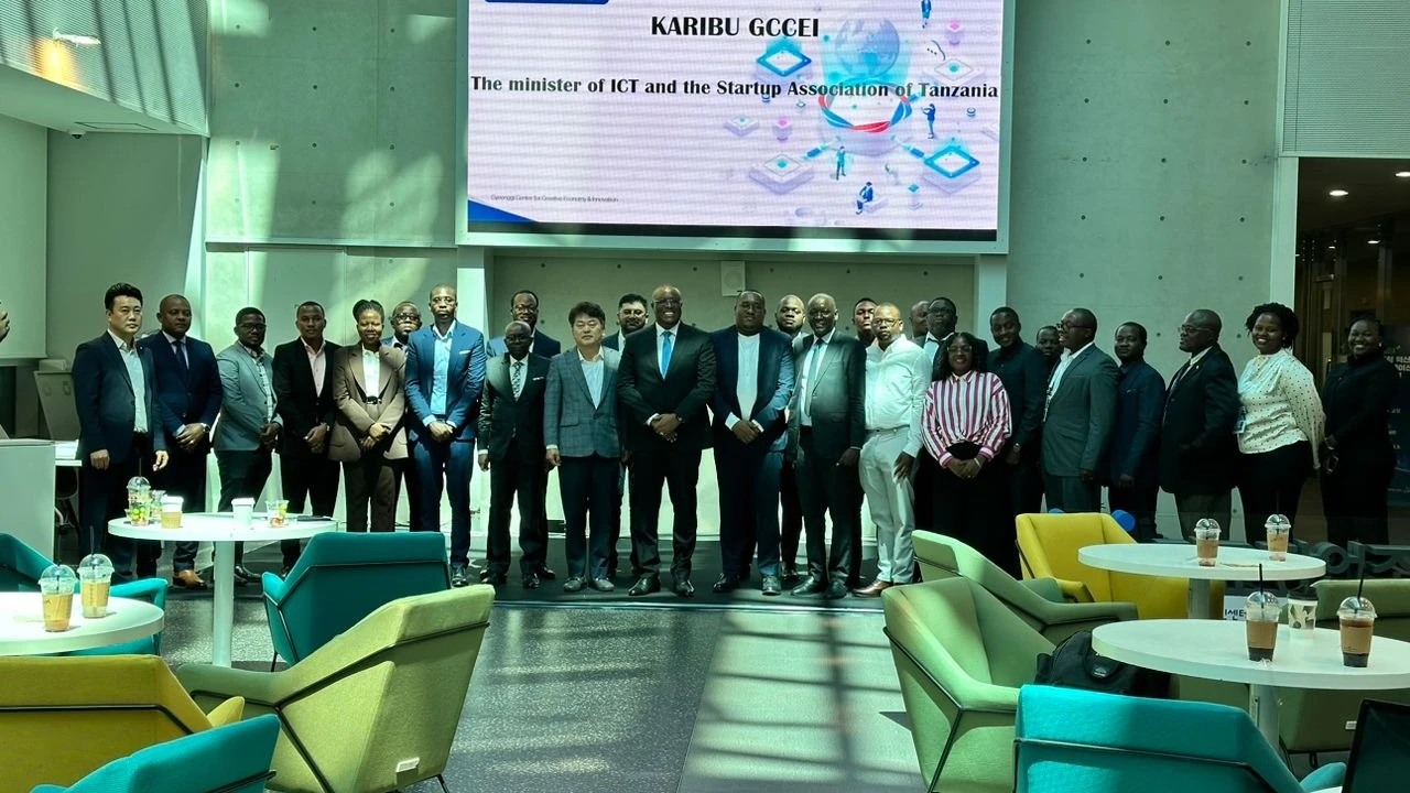 Tanzania Startup Association (TSA) members on a group photo with Mh. Nape Moses Nnauye and the Director of Pangyo Technovalley in Seoul, South Korea.